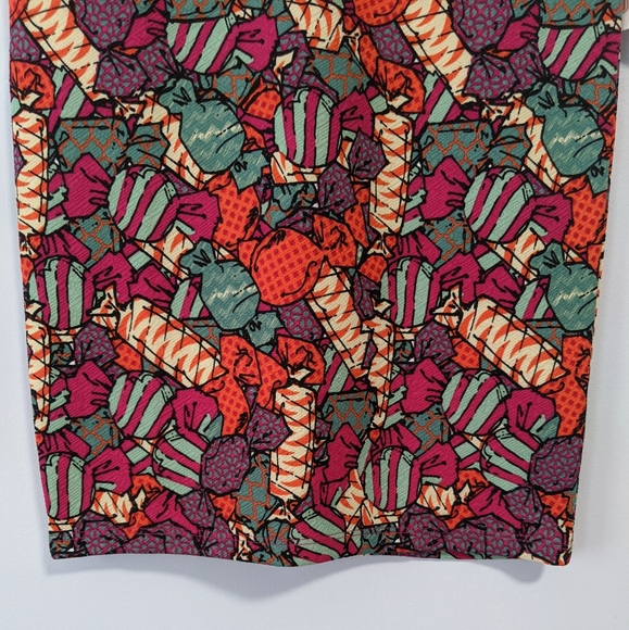 LulaRoe Candy Pattern Pencil Cassie Skirt - Picture 4 of 7
